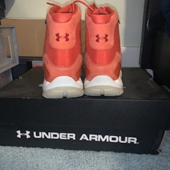 Under Armour Men\'s Boots main image 12